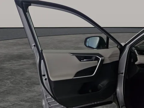 Thumbnail image for the Toyota RAV4 2.5 VVT-h GPF Excel    CVT