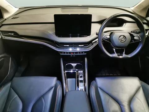 Thumbnail image for the Škoda Enyaq 62kWh 60   (DC120kW)