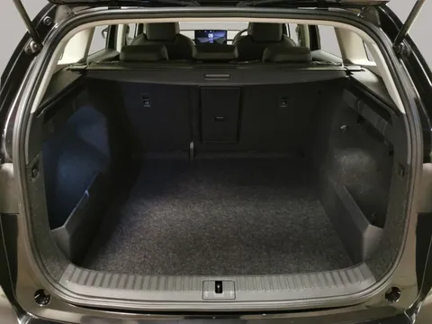 Thumbnail image for the Škoda Enyaq 62kWh 60   (DC120kW)