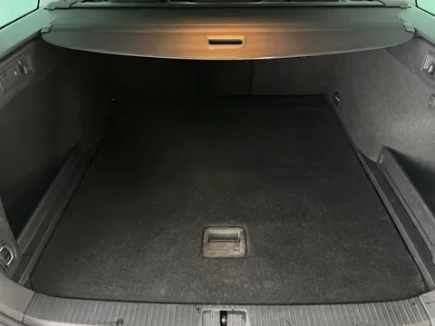 Thumbnail image for the Volkswagen Passat 1.5 TSI EVO SEL   DSG