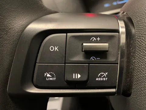 Thumbnail image for the Citroën E-C4 50kWh Sense Plus   (11kW Charger)