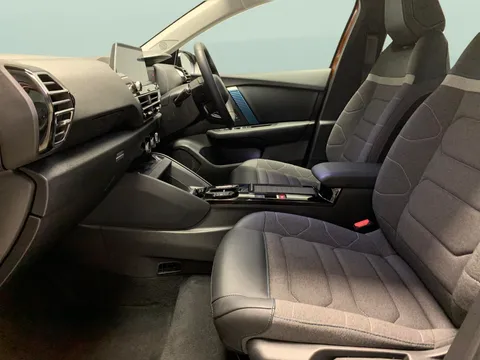 Thumbnail image for the Citroën E-C4 50kWh Sense Plus   (11kW Charger)