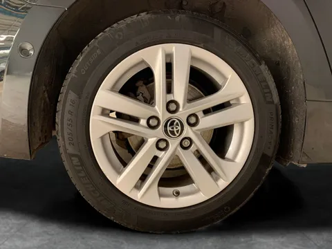 Thumbnail image for the Toyota Corolla 1.8 VVT-h GPF Icon Tech Touring Sports   CVT