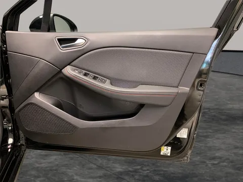 Thumbnail image for the Renault Clio 1.0 TCe RS Line