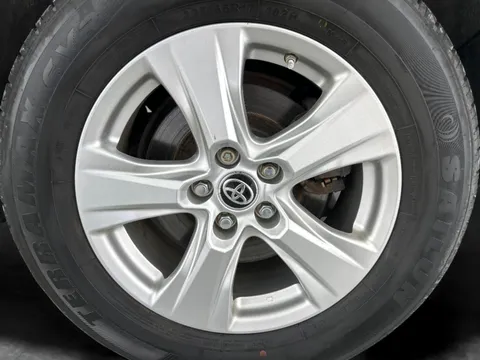 Thumbnail image for the Toyota RAV4 2.5 VVT-h GPF Icon    CVT