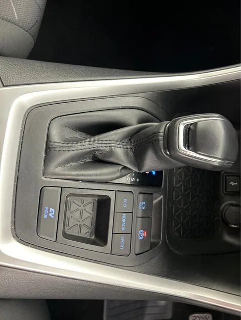 Thumbnail image for the Toyota RAV4 2.5 VVT-h GPF Icon    CVT