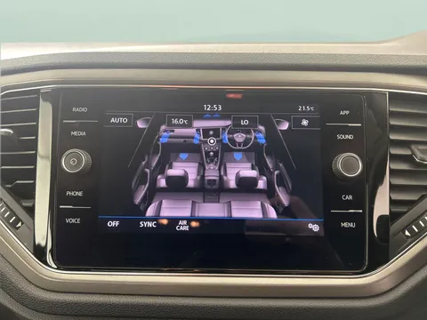 Thumbnail image for the Volkswagen T-Roc 1.0 TSI SE