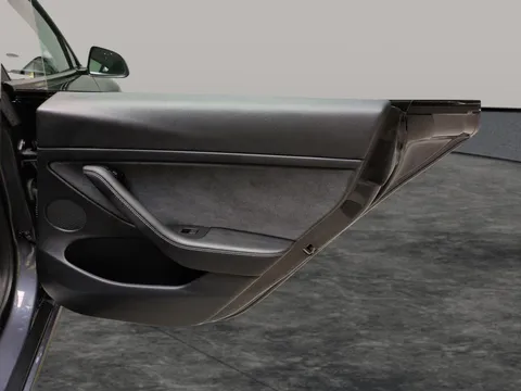 Thumbnail image for the Tesla Model 3 Standard Range Plus   RWD