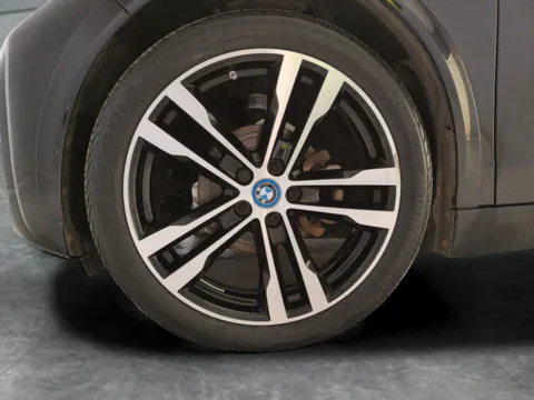 Thumbnail image for the BMW i3 42.2kWh S