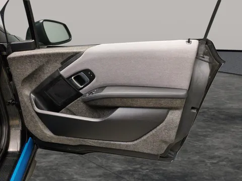 Thumbnail image for the BMW i3 42.2kWh S