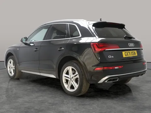 Thumbnail image for the Audi Q5 2.0 TDI 40 S line   S Tronic quattro