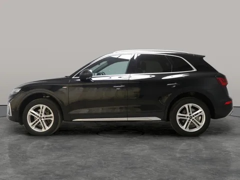 Thumbnail image for the Audi Q5 2.0 TDI 40 S line   S Tronic quattro