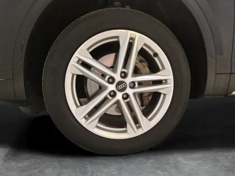 Thumbnail image for the Audi Q5 2.0 TDI 40 S line   S Tronic quattro
