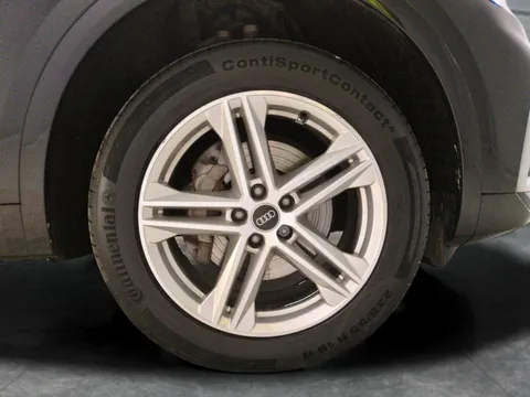 Thumbnail image for the Audi Q5 2.0 TDI 40 S line   S Tronic quattro