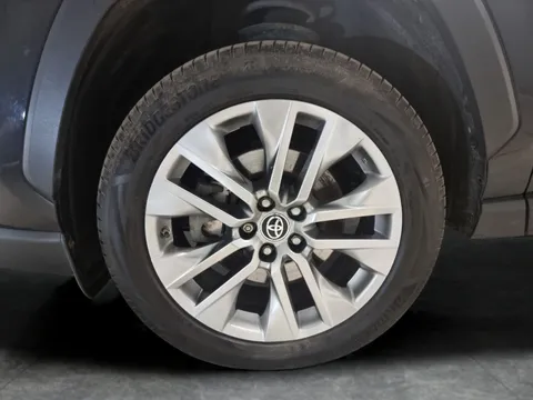 Thumbnail image for the Toyota RAV4 2.5 VVT-h GPF Excel    CVT 4WD