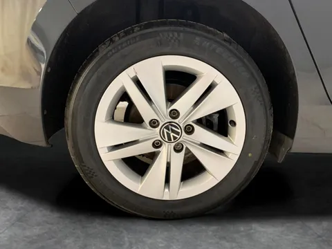 Thumbnail image for the Volkswagen Golf 1.5 TSI Life