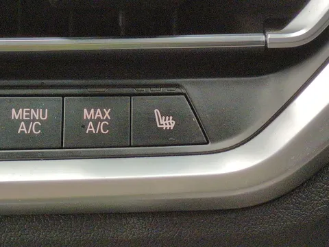 Thumbnail image for the BMW 3 Series 2.0 330e 12kWh M Sport   Plug-in