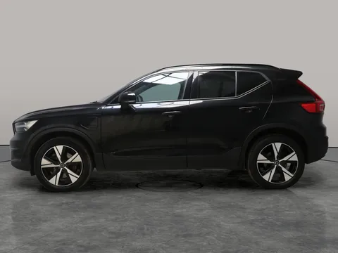 Thumbnail image for the Volvo XC40 1.5h T4 Recharge 10.7kWh R-Design   Plug-in