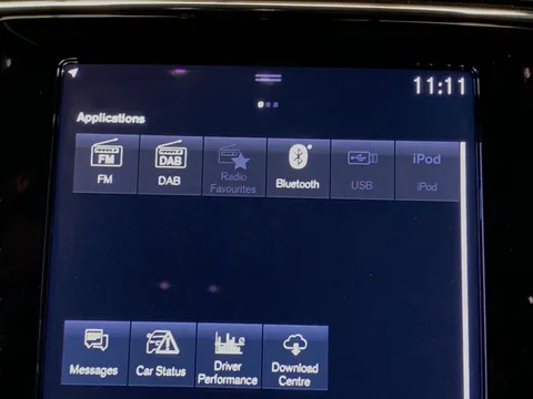 Thumbnail image for the Volvo XC40 1.5h T4 Recharge 10.7kWh R-Design   Plug-in