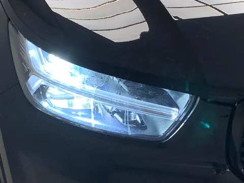 Thumbnail image for the Volvo XC40 1.5h T4 Recharge 10.7kWh R-Design   Plug-in