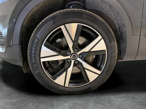 Thumbnail image for the Volvo XC40 1.5h T4 Recharge 10.7kWh R-Design   Plug-in