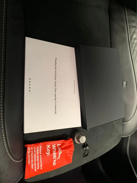 Thumbnail image for the Volvo XC40 1.5h T4 Recharge 10.7kWh R-Design   Plug-in