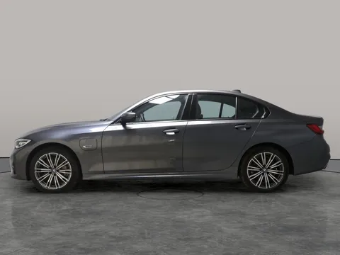 Thumbnail image for the BMW 3 Series 2.0 330e 12kWh M Sport   Plug-in