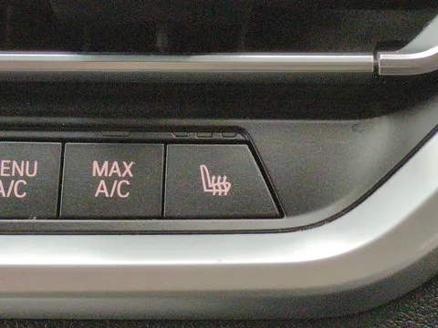 Thumbnail image for the BMW 3 Series 2.0 330e 12kWh M Sport   Plug-in