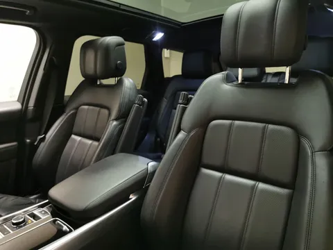 Thumbnail image for the Land Rover Range Rover Sport 2.0 P400e 13.1kWh HSE Dynamic Black   Plug-in  4WD