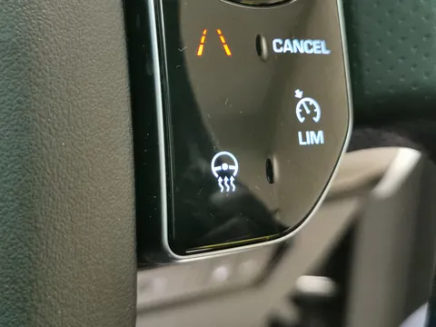 Thumbnail image for the Land Rover Range Rover Sport 2.0 P400e 13.1kWh HSE Dynamic Black   Plug-in  4WD