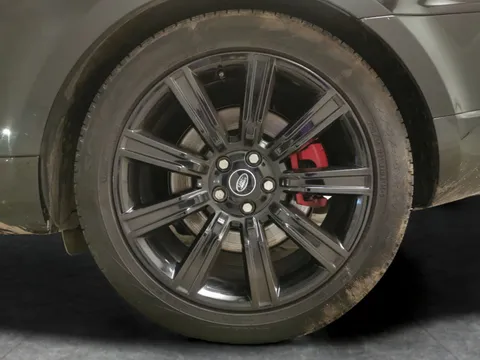 Thumbnail image for the Land Rover Range Rover Sport 2.0 P400e 13.1kWh HSE Dynamic Black   Plug-in  4WD