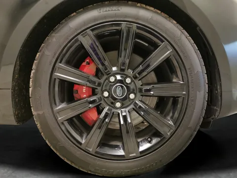 Thumbnail image for the Land Rover Range Rover Sport 2.0 P400e 13.1kWh HSE Dynamic Black   Plug-in  4WD