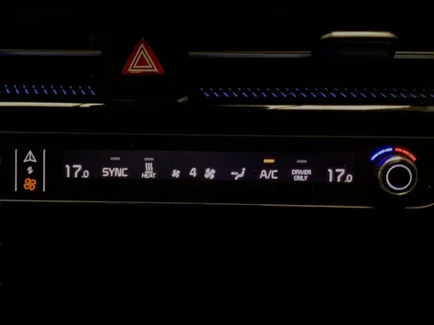 Thumbnail image for the Kia Ev6 77.4kWh Air