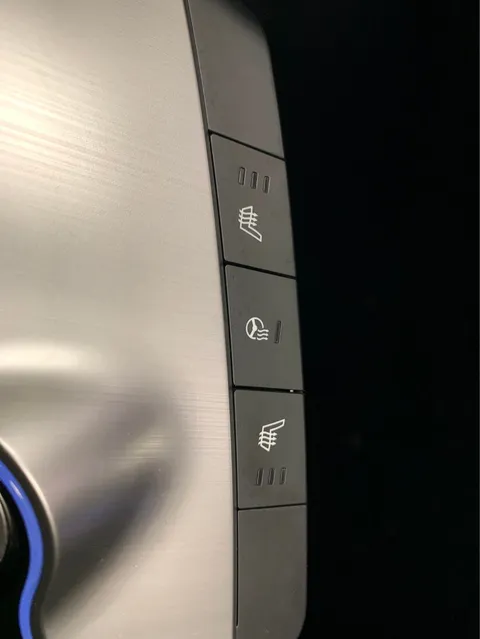 Thumbnail image for the Kia Ev6 77.4kWh Air