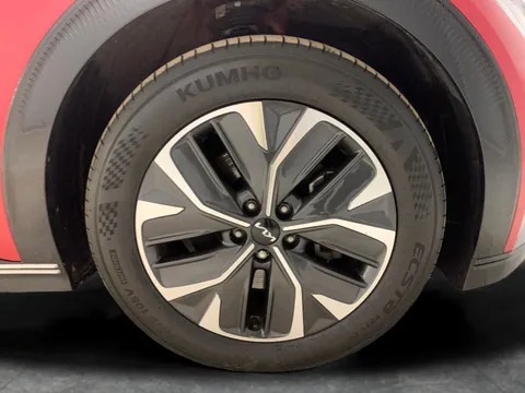 Thumbnail image for the Kia Ev6 77.4kWh Air