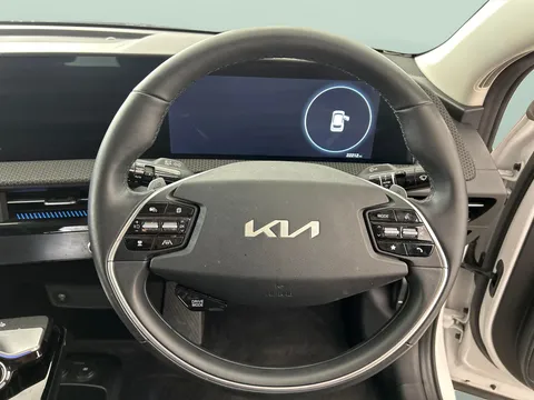 Thumbnail image for the Kia Ev6 77.4kWh Air