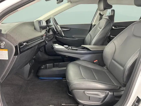 Thumbnail image for the Kia Ev6 77.4kWh Air