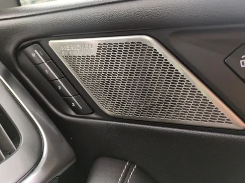 Thumbnail image for the Jaguar I-Pace 400 90kWh HSE Black   4WD