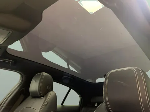 Thumbnail image for the Jaguar I-Pace 400 90kWh HSE Black   4WD
