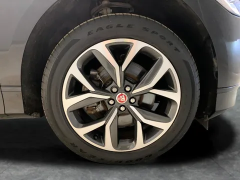 Thumbnail image for the Jaguar I-Pace 400 90kWh HSE Black   4WD