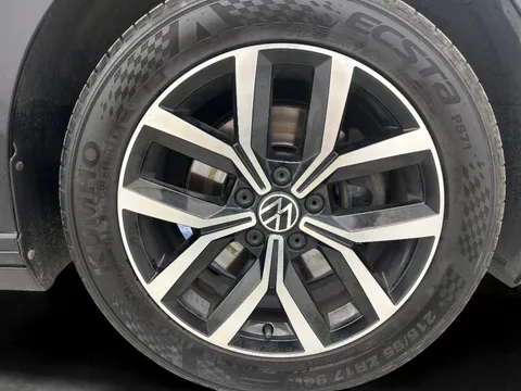 Thumbnail image for the Volkswagen Passat 1.5 TSI EVO SEL   DSG