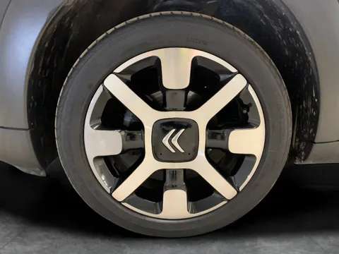 Thumbnail image for the Citroën C4 Cactus 1.2 PureTech GPF Flair