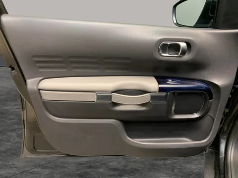 Thumbnail image for the Citroën C4 Cactus 1.2 PureTech GPF Flair