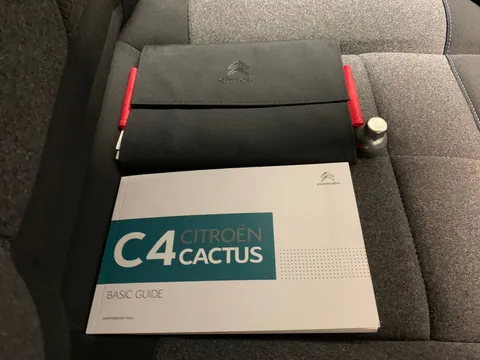 Thumbnail image for the Citroën C4 Cactus 1.2 PureTech GPF Flair