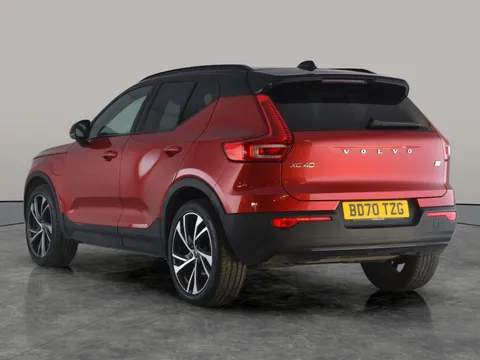 Thumbnail image for the Volvo XC40 1.5h T5 Twin Engine Recharge 10.7kWh R-Design Pro   Plug-in