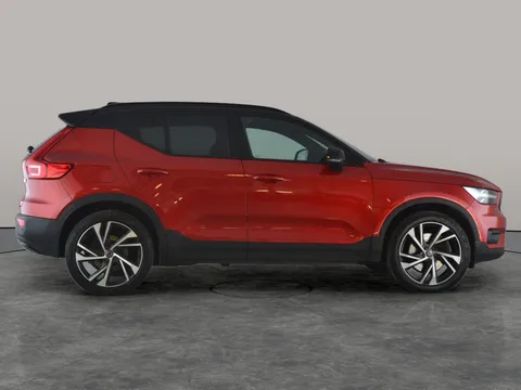Thumbnail image for the Volvo XC40 1.5h T5 Twin Engine Recharge 10.7kWh R-Design Pro   Plug-in