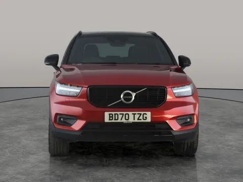Thumbnail image for the Volvo XC40 1.5h T5 Twin Engine Recharge 10.7kWh R-Design Pro   Plug-in