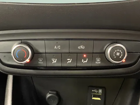Thumbnail image for the Vauxhall Crossland X 1.2 SRi Nav