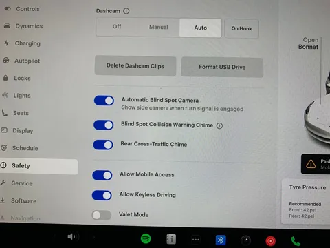 Thumbnail image for the Tesla Model 3 (Dual Motor) Long Range   4WDE