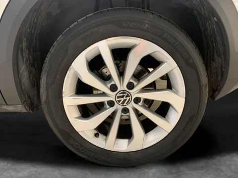 Thumbnail image for the Volkswagen T-Roc 1.5 TSI Style